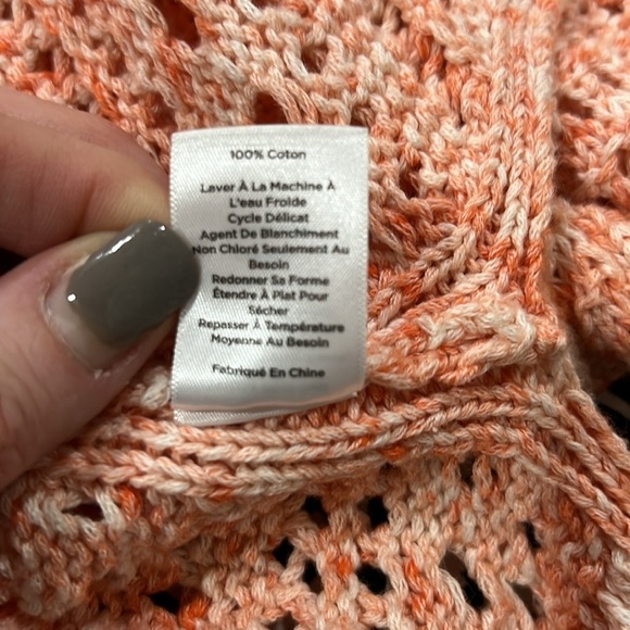 TALBOTS peach, lightweight sweater - Picture 7 of 8